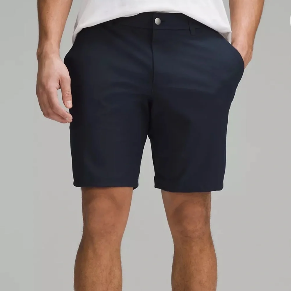 Lululemon Athletica ABC Classic-Fit Short 9